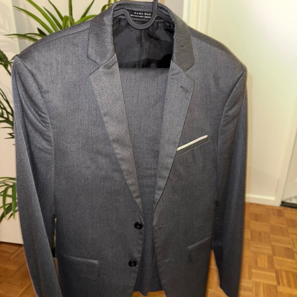 Zara 2-piece suit